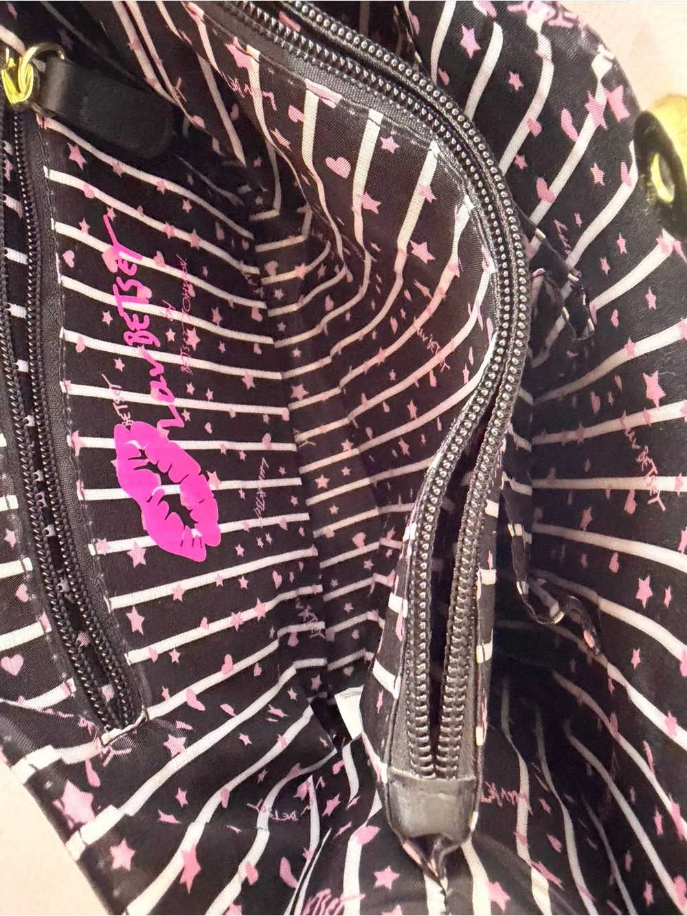 Betsey Johnson charming betsey